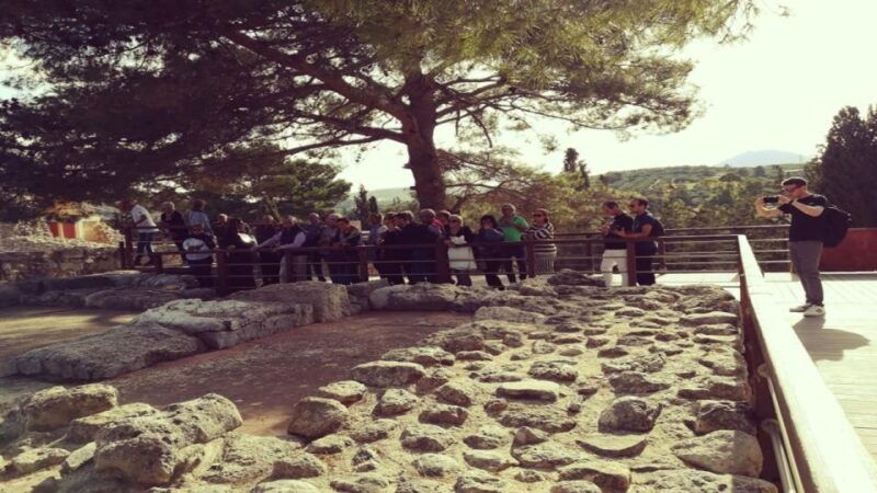 heraklion-knossos-palace-guided-tour-half-day