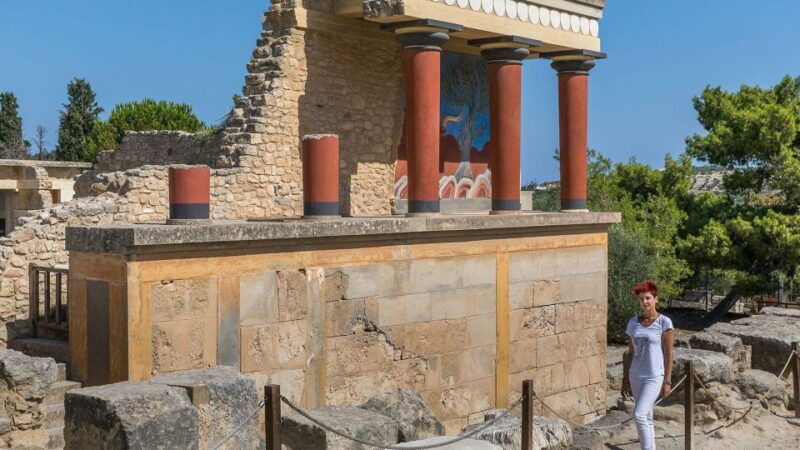 heraklion-knossos-private-guided-tour-skip-the-line-entry