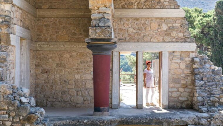 heraklion-knossos-private-guided-tour-skip-the-line-entry