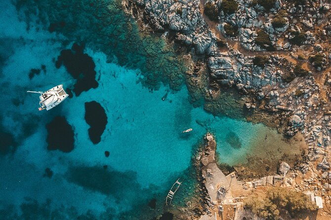 heraklion-luxe-catamaran-sailing-cruise-to-dia-island-with-lunch