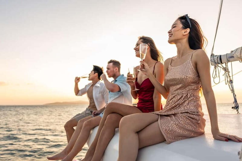 Heraklion: Luxury Cruise to Dia with Dinner & Free Transfer - Key Points