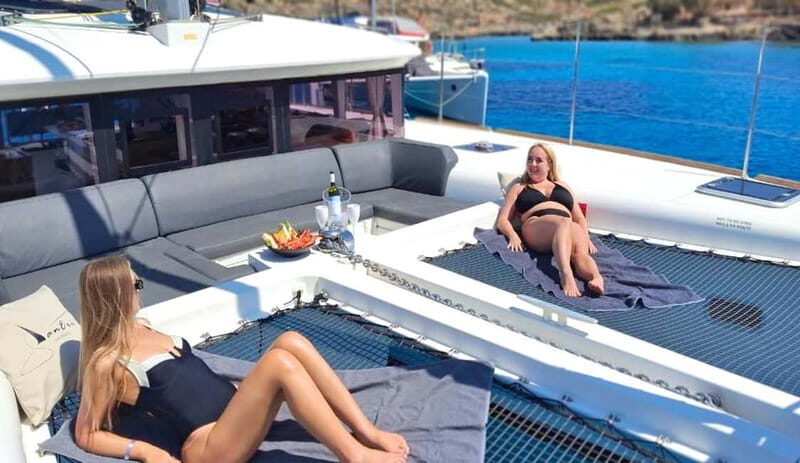 Heraklion: Luxury Cruise to Dia with Dinner & Free Transfer - An Overview of the Experience