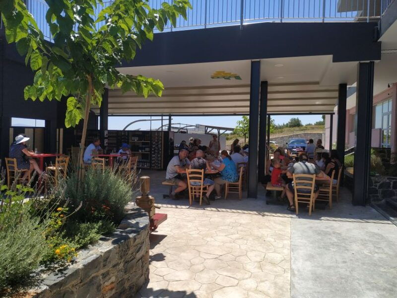 heraklion-private-food-and-wine-tour-with-minivan