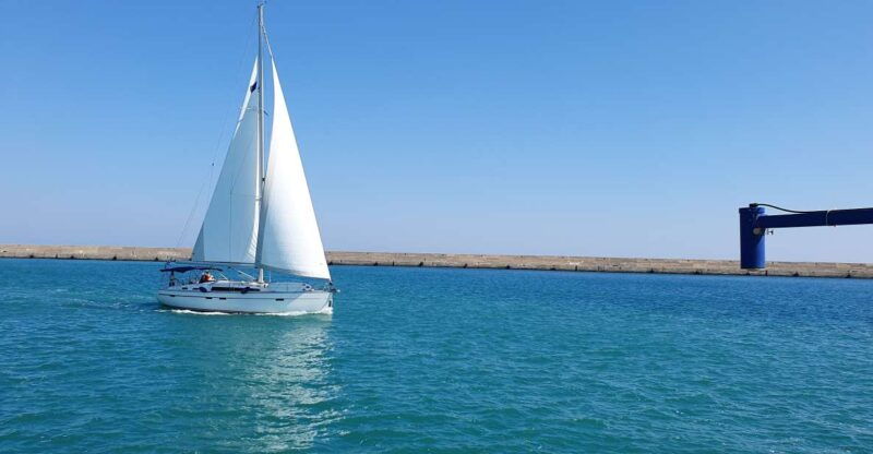 heraklion-sailing-to-dia-island-with-lunch-on-bavaria-51