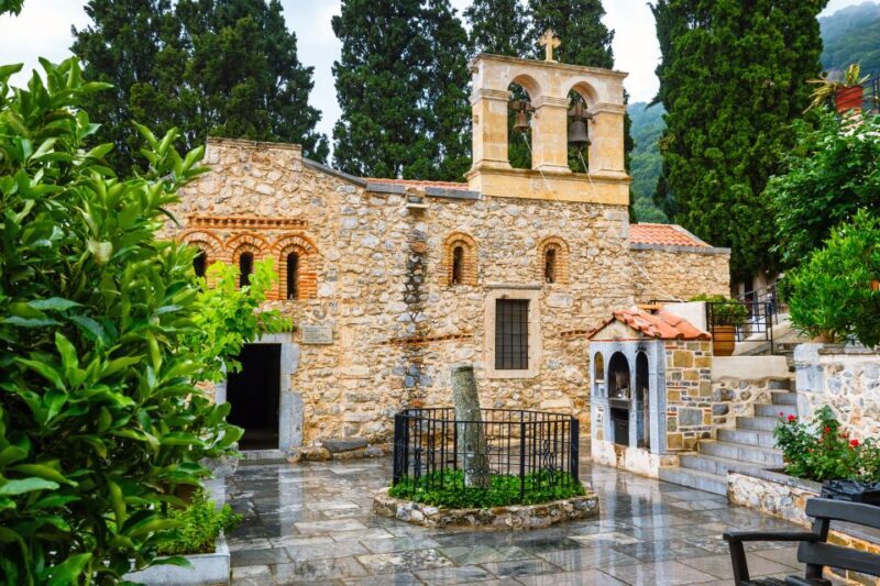 Heraklion: Tour to Cave of Zeus, Mochos Village, & Knossos - The Itinerary Breakdown