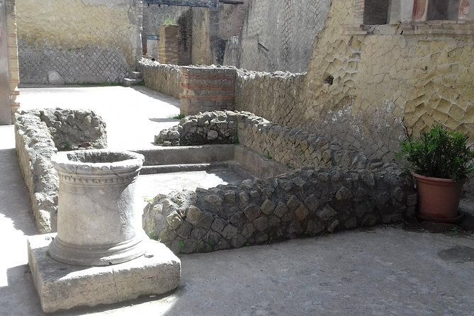 herculaneum-and-the-amalfi-coastsorrento-positano