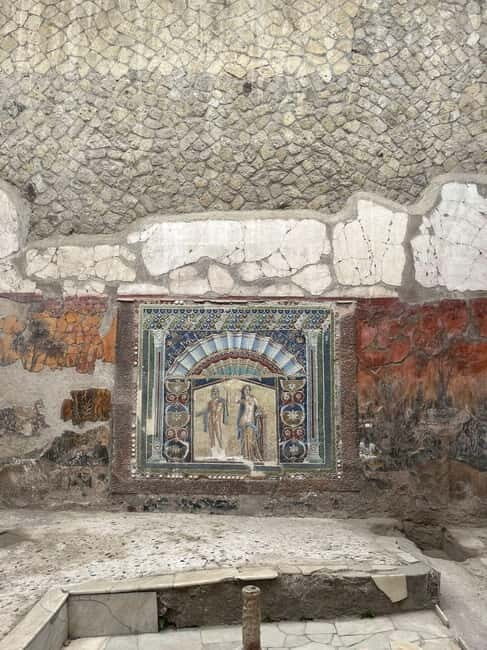 HERCULANEUM AND VESUVIUS: PRESTIGE TOUR FROM NAPLES - FAQ