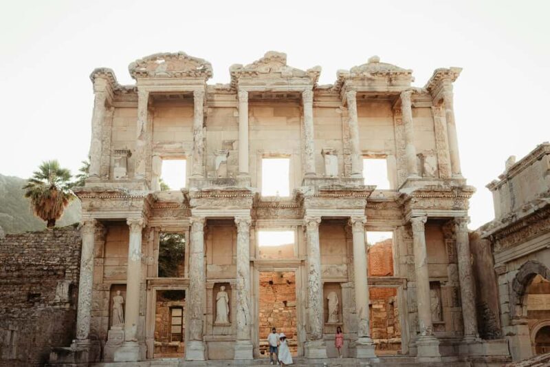 HERCULANEUM: ENTRANCE TICKET - SKIP THE LINE AND SUPPORT SERVICE - In-Depth Look at the Experience  