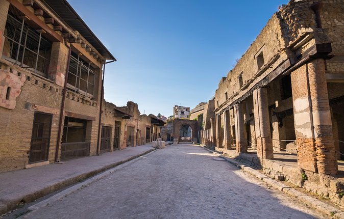 herculaneum-private-tour-with-an-archaeologist