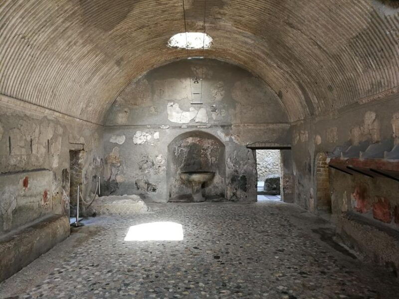 herculaneum-private-tour-with-driver-from-naples