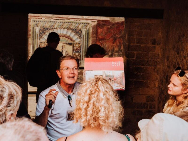 herculaneum-private-walking-tour-with-archeologist-guide