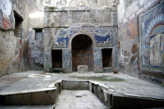 herculaneum-ruins