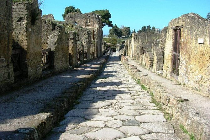 herculaneum-ruins