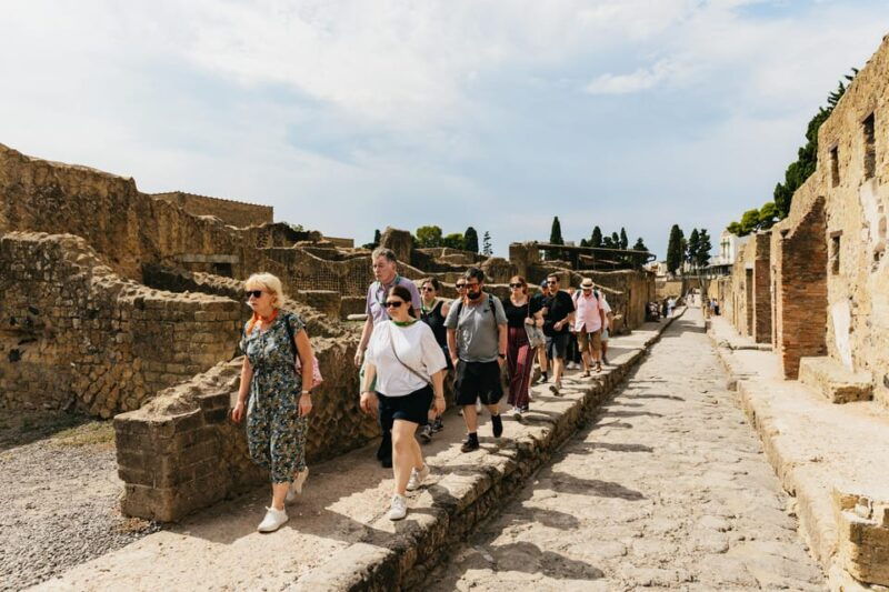 herculaneum-skip-the-line-guided-tour-with-archaeologist