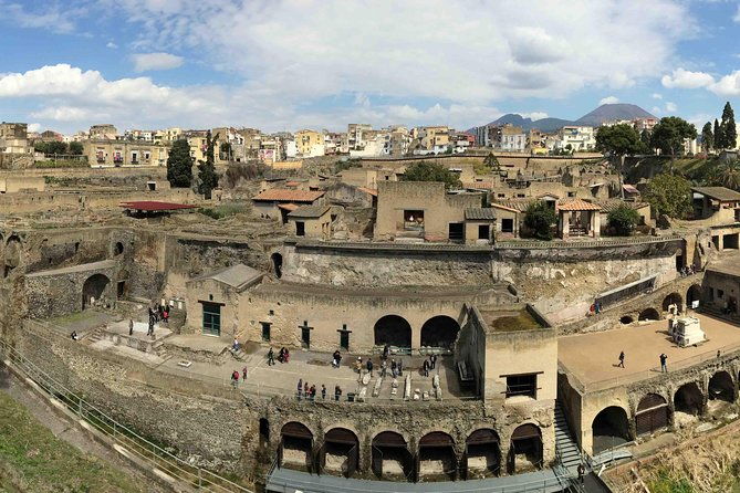 herculaneum-walking-tour-with-a-professional-guide