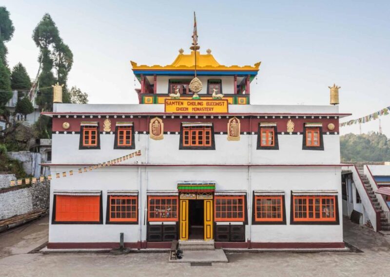 Heritage & Cultural Walk of Darjeeling (2 Hours Guided Tour) - Key Points