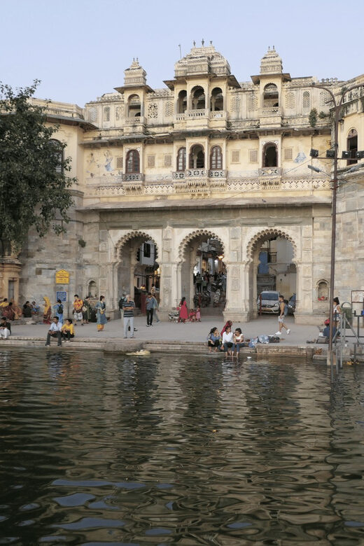 Heritage & Cultural Walk of Udaipur -Guided Walking Tour - Discovering Udaipur Through a Locals Eyes