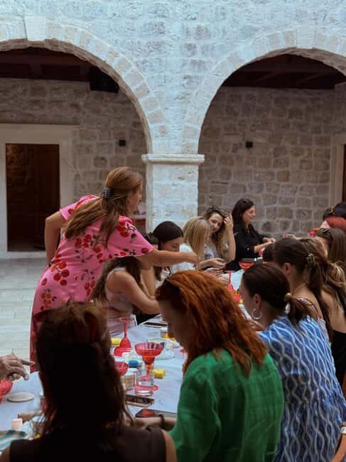 Heritage Tour and Painting Workshop in a Monastery - A Practical Look at the Experience