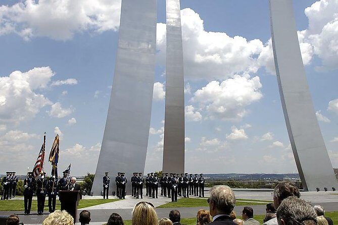 "HEROES OF FREEDOM" Shared Tour (4 Hours Military Tribute) - Frequently Asked Questions (FAQs)