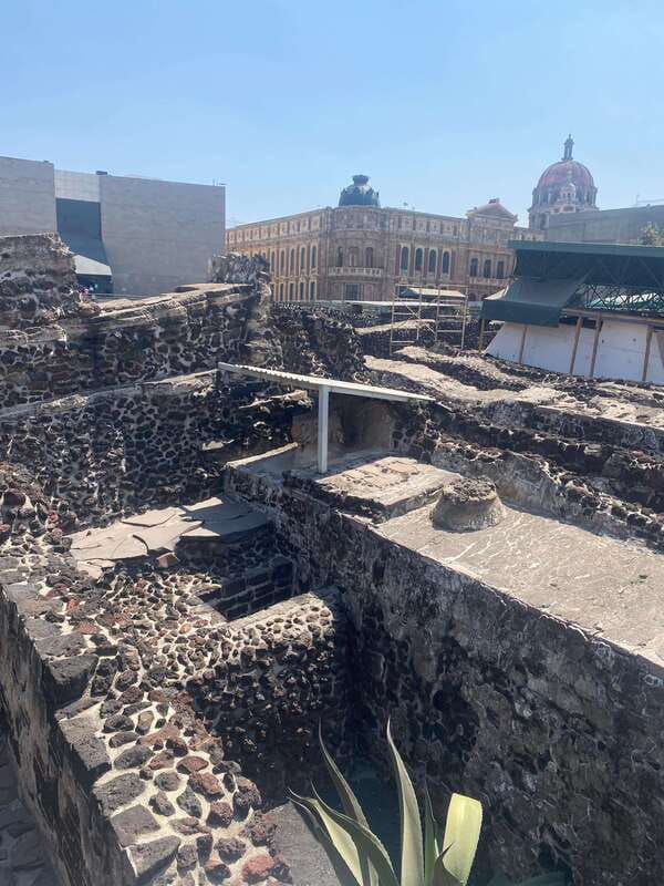 heroines-and-villains-in-the-foundation-of-new-spain