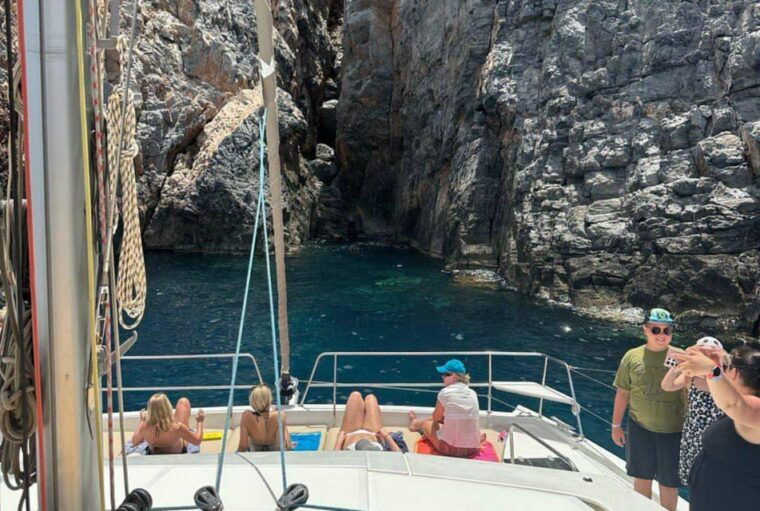hersonissos-catamaran-sailing-trip-to-dia-island-with-lunch