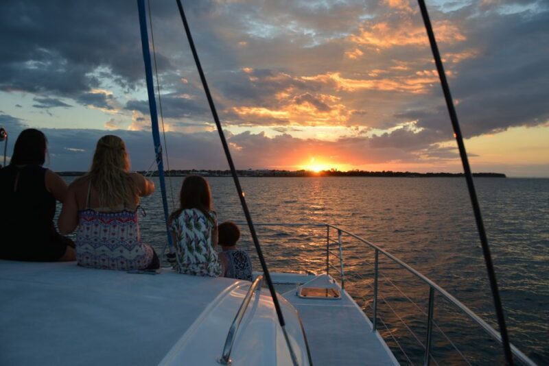 Hervey Bay Champagne Sunset Sail - FAQ