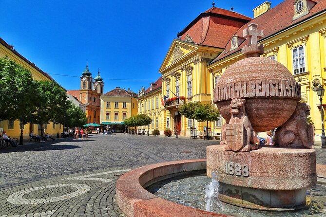 heviz-thermal-lake-keszthely-town-and-castle-private-tour