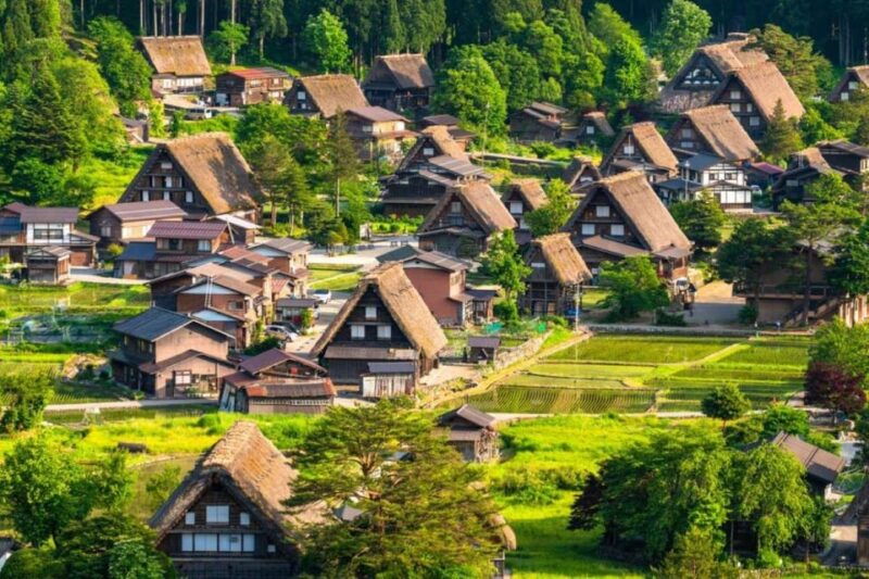 hida-takayama-shirakawa-goobservatoryday-trip-from-nagoya