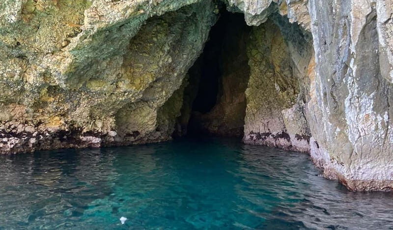 Hidden Bays of Stara Baka, Island Krk - with Lunch - An In-Depth Look at the Kayaking Adventure