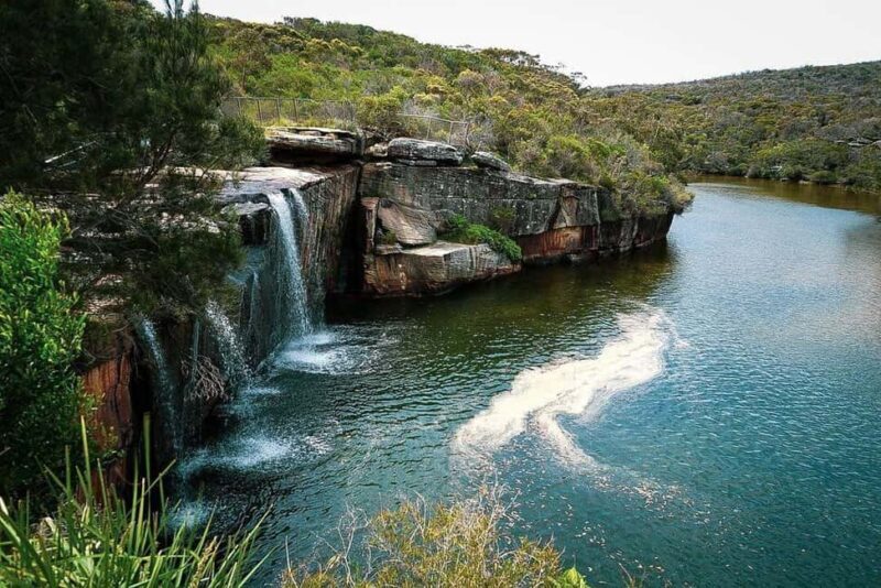 Hidden beaches and waterfalls Day trip ! - FAQ