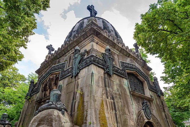 hidden-charms-of-mahallopolis-2