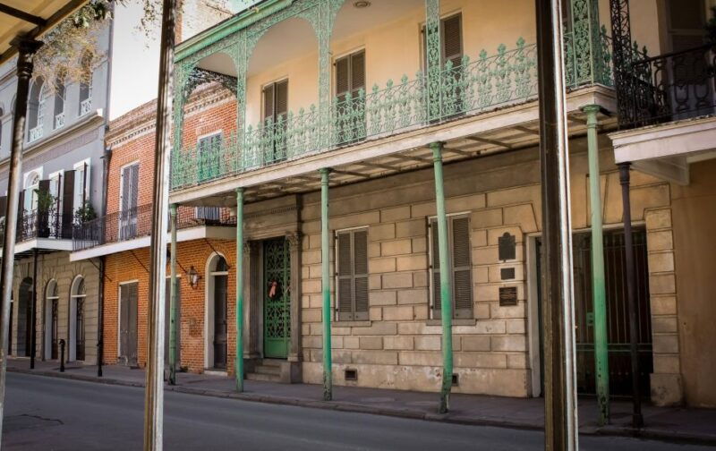 hidden-gardens-an-urban-plantation-walking-tour