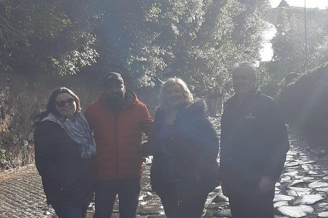 hidden-gems-rome-catacomb-semi-private-tour-8-people-max