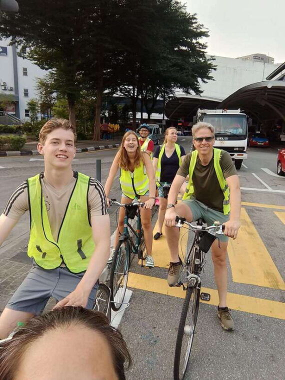 hidden-kuala-lumpur-4-hour-bike-tour