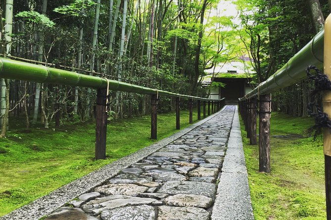 hidden-kyoto-e-biking-tour