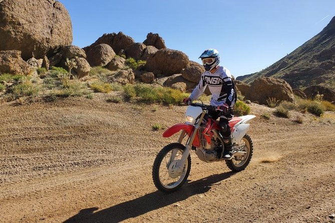 hidden-valley-and-primm-extreme-dirt-bike-tour