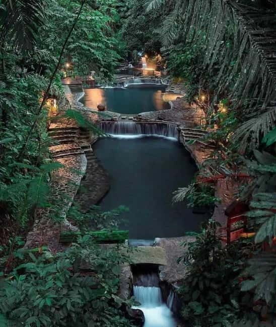 Hidden Valley Springs Alaminos with Lunch - Pickup and Journey