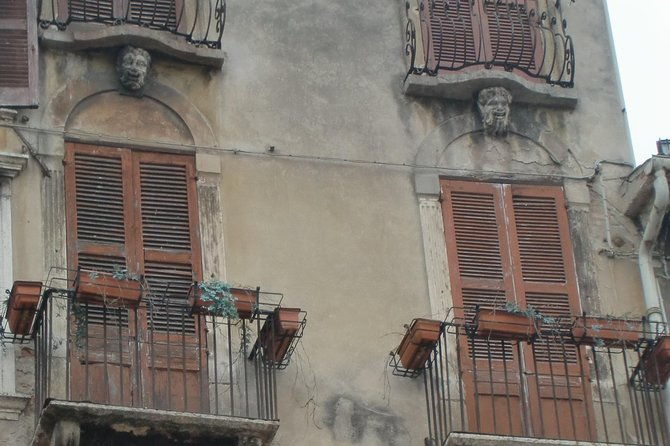hidden-verona-jewish-district-3-hour-private-walking-tour-2