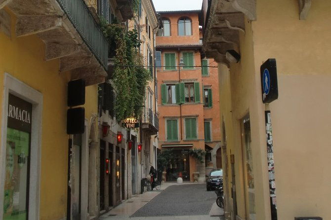 hidden-verona-jewish-district-3-hour-private-walking-tour-2