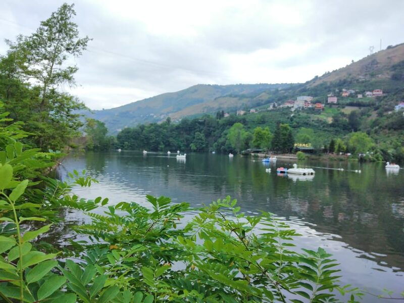 hidirnebi-cal-cave-hidirnebi-plateau-and-sera-lake-tour