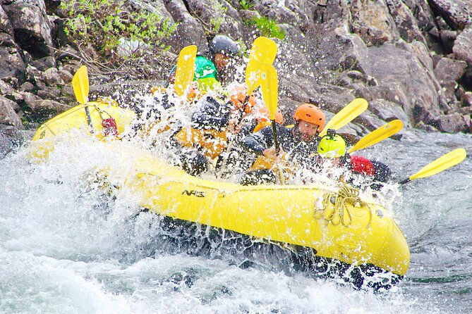high-adrenaline-rafting-in-dagali-near-geilo-in-norway