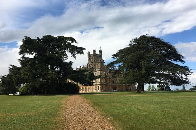 highclere-castle-private-round-trip-transportation-service
