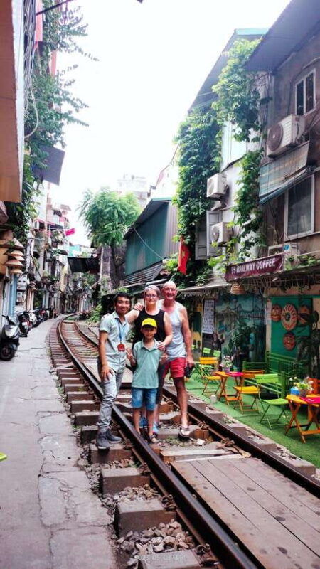highlight-hanoi-city-tour-with-train-street
