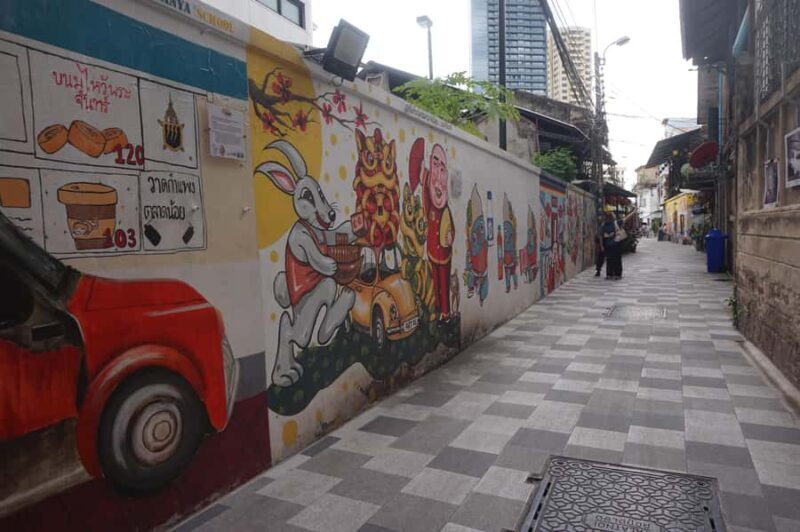 Highlights Local Bangkok Walking Tour with Local Guide - FAQ