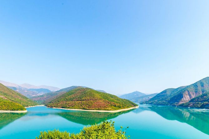 highlights-of-caucasus-mountains-jinvaliananurigudaurikazbegigroup-tour