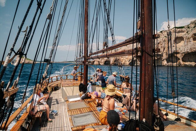 highlights-of-kornati-by-traditional-sail-boat-4