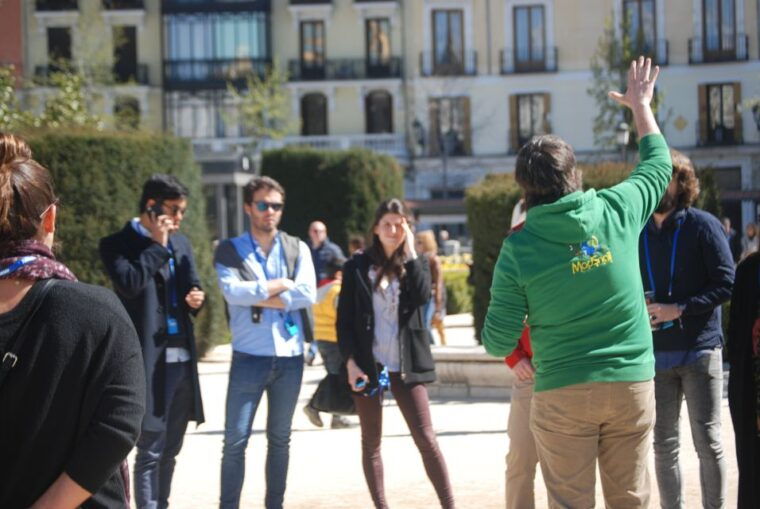 highlights-of-madrid-walking-tour-with-private-guide