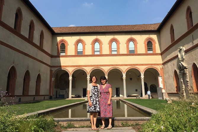 highlights-of-milan-private-guided-tour-duomo-la-scala-theatre-sforza-castle