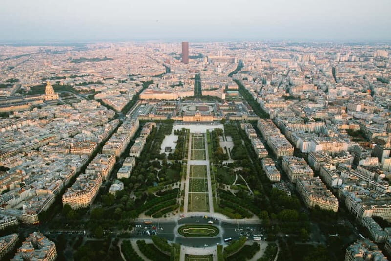 Highlights of Paris Bike Tour in English or Dutch - Why Choose This Paris Bike Tour?