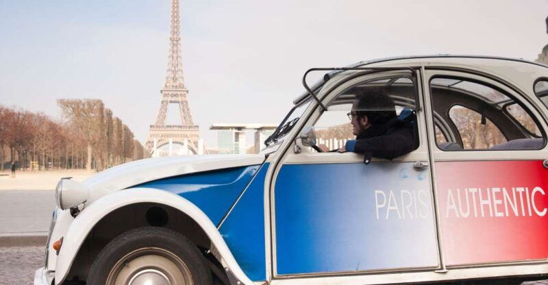 highlights-of-paris-private-6-hour-vintage-2cv-tour